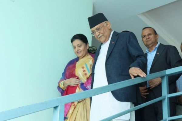 पूर्वराष्ट्रपति भण्डारी र प्रधानमन्त्रीबीच के विषयमा भयो कुराकानी ?