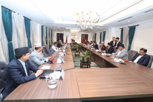 बीमा प्राधिकरणका अध्यक्ष ओझामाथि छानबिन गर्न समिति गठन