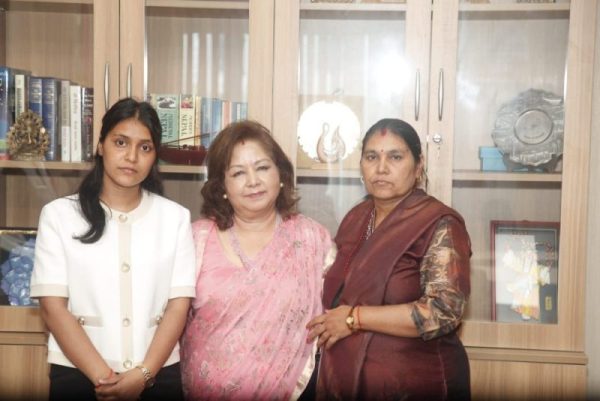 परराष्ट्रमन्त्रीसँग विपिनकी आमा र बहिनीको भेट, रिहाइका लागि थप पहल गर्न आग्रह