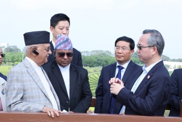 प्रधानमन्त्रीद्वारा चीनको सिआओझानस्थित धान उत्पादन विशेष क्षेत्रको भ्रमण