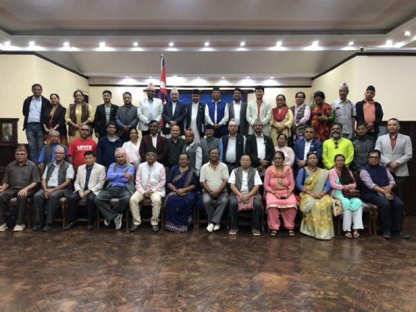 बालुवाटारमा नेताहरुमार्फत ओलीले दिए विद्या भण्डारी, रवि लामिछाने र राजेन्द्र लिङ्देनलाई यस्तो सन्देश