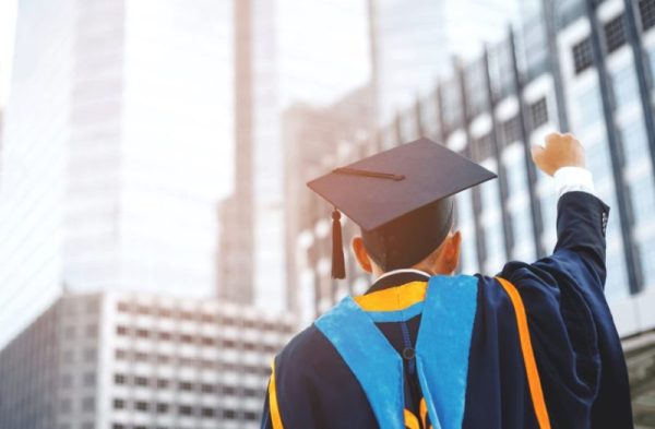 गतवर्ष विदेश अध्ययनका नाममा बाहिरियो एक खर्ब ३८ अर्ब