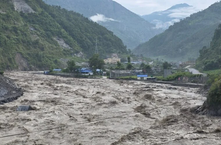 अब फोन गरेरै बाढीसम्बन्धी पूर्वसूचना दिइने