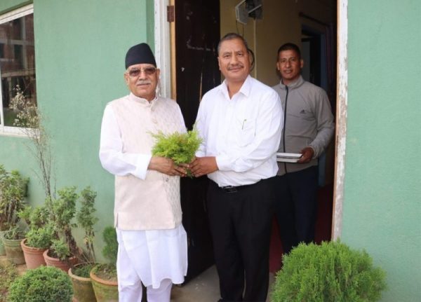 विप्लव निवासमा प्रचण्ड र विप्लवबीच वार्ता