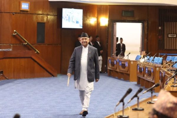 वीरगञ्जमा हैजा रोकथाम गर्न सुरक्षा निकायका चिकित्सक र उपकरण परिचालन गरिनेछः प्रधानमन्त्री ओली