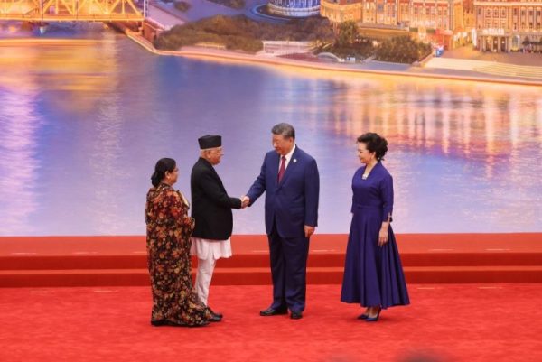 प्रधानमन्त्री ओली चीनका राष्ट्रपति सीद्वारा आयोजित स्वागत समारोहमा (फोटोफिचर)