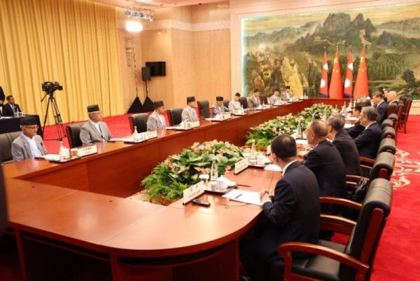 राष्ट्रपति सी सँगको भेटमा द्विपक्षीय सहकार्यलाई अझ मजबुत बनाउन सहमति जनायौंः प्रधानमन्त्री ओली