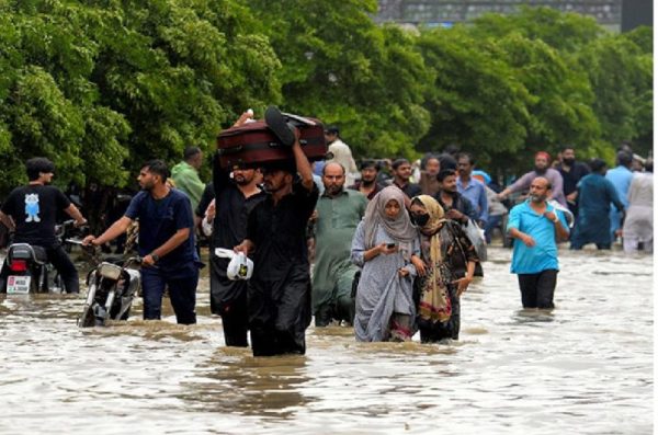 पाकिस्तानको पञ्जाबमा बाढीको उच्च सतर्कता, १९ हजारलाई सुरक्षित स्थानमा सारियो