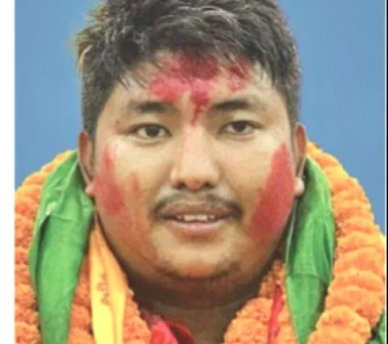 घुस डिलमा मुछिएका सुजन लामा एमालेबाट निलम्बित