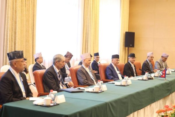 प्रधानमन्त्री ओली र लाओ जनप्रजातान्त्रिक गणतन्त्रका राष्ट्रपति सुसौलिथ बीच भेटवार्ता