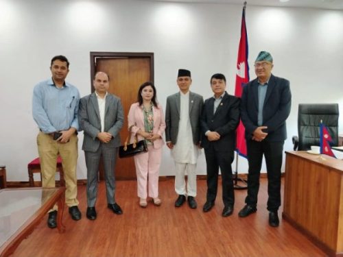 मर्यादित र उच्च मनोबलका साथ व्यवसाय गर्ने वातावरणका लागि गृहमन्त्रीलाई महासंघको आग्रह