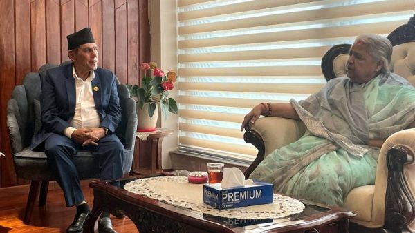 प्रधानमन्त्री कार्की र राष्ट्रियसभाका अध्यक्ष दाहालबीच भेटवार्ता