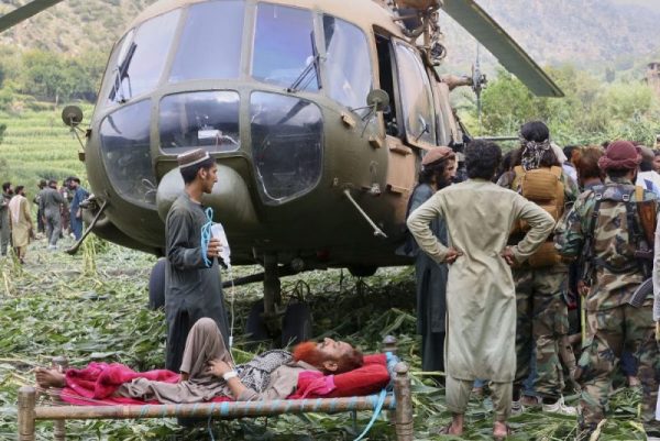 अफगानिस्तानमा भूकम्पमा परी मृत्यु हुनेको सङ्ख्या आठ सय नाघ्यो