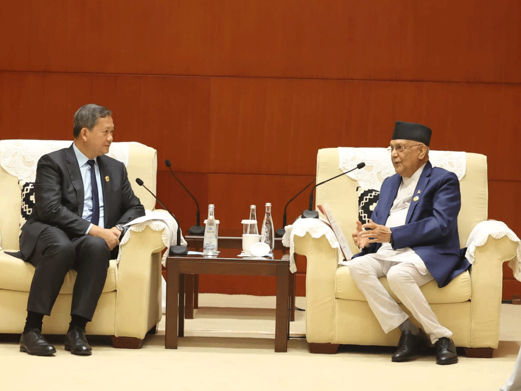 प्रधानमन्त्री ओली र कम्बोडियाका प्रधानमन्त्री महानेटबीच भेटवार्ता