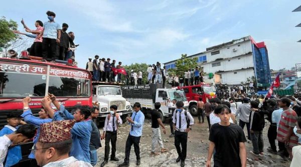 सुनसरीको इटहरीमा गोली लागेर दुई जनाको मृत्यु