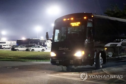 अमेरिकी हिरासतमा रहेका ३१० भन्दाबढी दक्षिण कोरियाली नागरिक रिहा