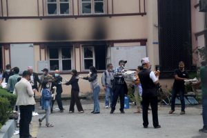 चुनावको मुखमा सिंहदरबार र सर्वोच्च अदालत जलाउनेविरुद्ध मुद्दा दर्ता