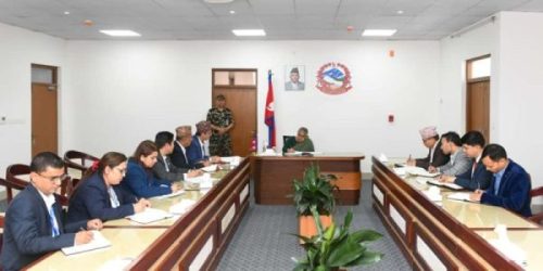 आन्दोलनरत नर्सहरुको समस्या तत्काल समाधान गर्न प्रधानमन्त्रीको निर्देशन