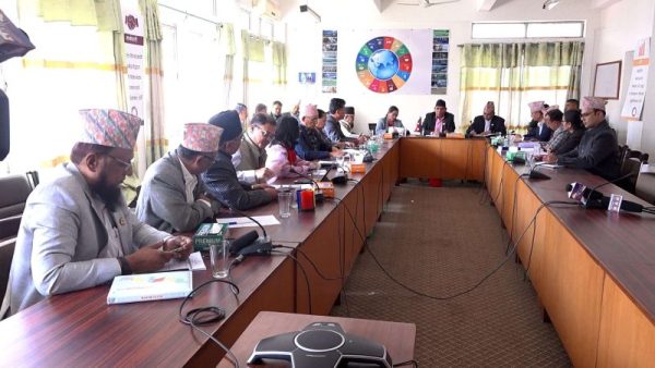 राष्ट्रिय सभा सञ्चालनमा देखिएका कानूनी जटिलता समाधान गर्न सरकारलाई अध्यक्ष दाहालको आग्रह