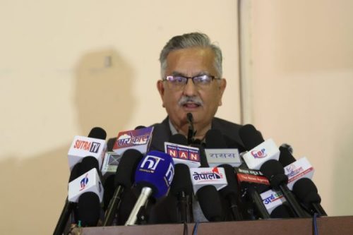 बादलको अभिव्यक्तिले एमालेमा विवाद