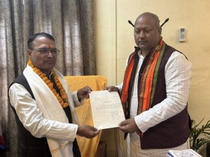 मधेस प्रदेशका पूर्वमुख्यमन्त्री सतिश सिंहले दिए पदबाट राजीनामा