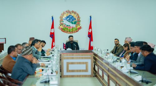 विश्वविद्यालयबाट दलीय विद्यार्थी तथा कर्मचारी संगठनका संरचनाहरू  हटाउन  उपकुलपतिहरूलाई  प्रधानमन्त्रीको निर्देशन