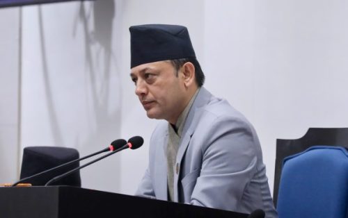 सभामुख अर्याल ट्राफिक प्रहरीको कारबाहीमा