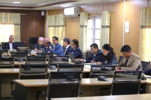 कूटनीतिक राहदानी प्रयोगका विषयमा सभामुखद्वारा प्रमुख सचेतकहरुसँग छलफल