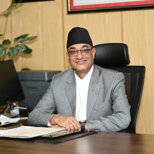 स्पेन भ्रमणमा सरकारी प्रतिनिधिमण्डल बाहेकको विषय छानबिन गर्न गृहमन्त्रीको निर्देशन