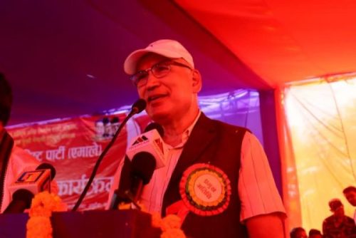 मुलुकको समुन्नत विकासका लागि बलियो पार्टी र सक्षम नेतृत्व अपरिहार्यः अर्थमन्त्री पौडेल