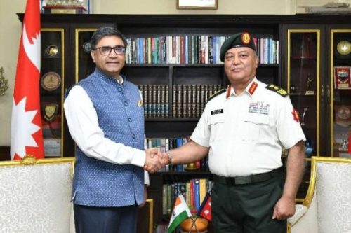 भारतीय विदेश सचिव मिश्री र प्रधानसेनापति सिग्देलबीच भेटवार्ता