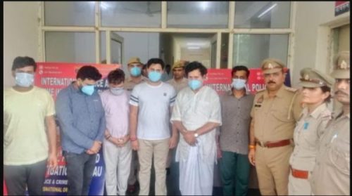 भारतीय प्रहरीद्वारा क्राइम ब्युरो’ चलाउने नक्कली प्रहरी पक्राउ