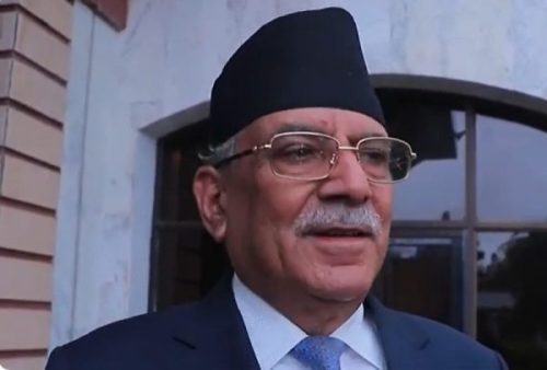 प्रधानमन्त्री धरातल छोडेर हावादारी गफमा जानुभयोः प्रचण्ड