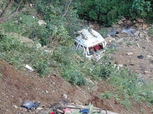 कपुरकोटमा माइक्रोबस दुर्घटना, तीनजनाको मृत्यु , दुई घाइते