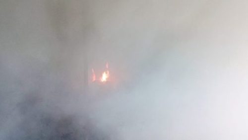 लम्कीमा जुत्ताचप्पलको गोदाममा आगलागी हुँदा ७० लाख बढीको क्षति