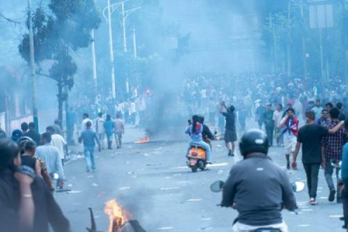आन्दोलनमा आगजनी र लुटपाट गर्नेको तस्बिर पठाउन प्रहरीको अनुरोध