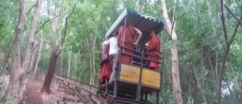 श्रीलङ्कामा केबल कार दुर्घटनामा सात भिक्षुको मृत्यु