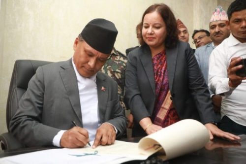 डेडिकेटेड ट्रंक लाइनको बक्यौता उठाउने उर्जामन्त्री घिसिङको पहिलो निर्णय