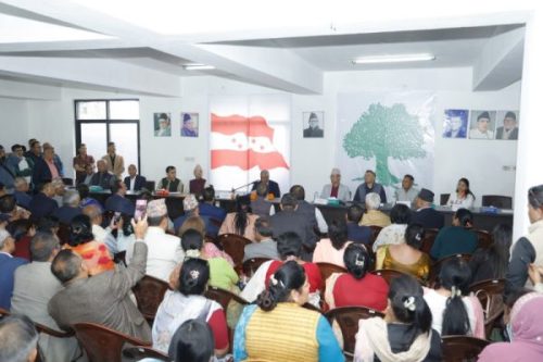 महाधिवेशनका विषयमा कांग्रेसमा संस्थापन र इतरसमूहबीच विवाद चर्किँदै