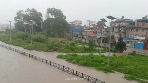 उपत्यकाका नदी र खोलाको सतह बढेपछि….