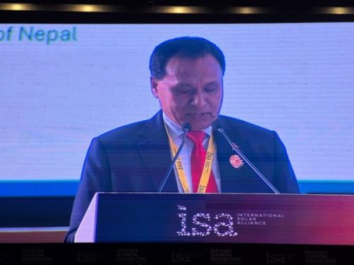 अन्तर्राष्ट्रिय समुदायलाई मन्त्री घिसिङको आह्वानः नेपालको नविकरणीय ऊर्जामा लगानी गर्नुस्