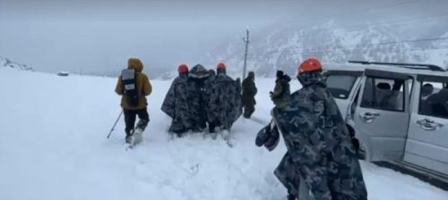 हिमपातबाट अलपत्र ७५० जनाको तिलिचो वेश क्याम्पबाट उद्धार