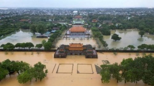 कलमेगी चक्रवातका कारण  भियतनाममा ४० जनाको मृत्यु