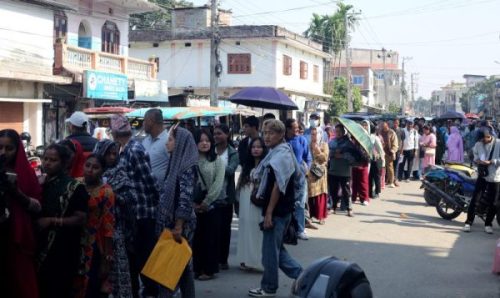 मतदानका लागि मतदाता बन्ने मन(फोटोफिचर)