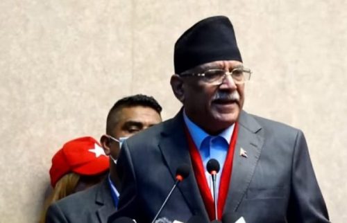 ओलीले आफ्नो पार्टीलाई वृद्धाश्रम भनेकोमा प्रचण्डको आपत्ति