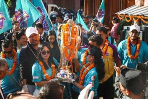 पाटन र बसन्तपुरमा एनपीएलको ट्रफी प्रदर्शन