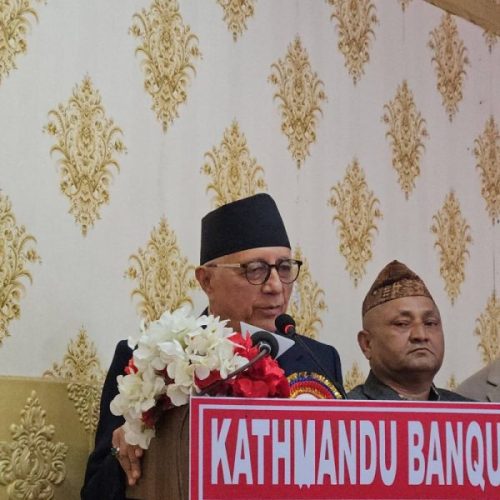 निर्वाचनबाट कांग्रेस भाग्दैनः शेखर कोइराला