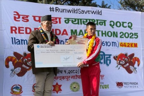 रेडपाण्डा म्याराथनः पुरुषतर्फ गजेन्द्र र महिलातर्फ निर्मलाले जिते उपाधि