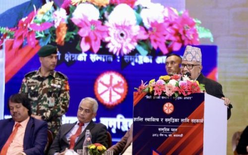 भदौ २४ गते विध्वंस, आगजनी र लुटपाट गर्नेमाथि कारबाही गर्न माधव नेपालको माग