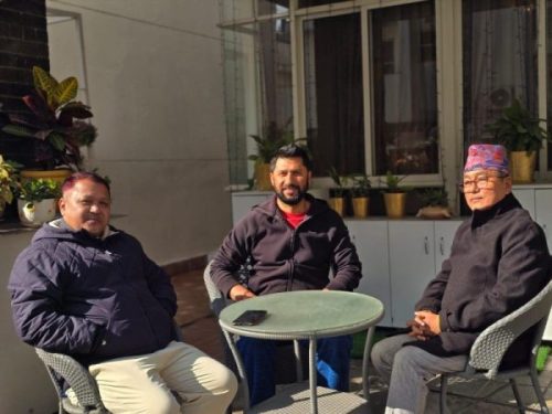 राप्रपा अध्यक्ष लिङ्देन र रास्वपा सभापति लामिछानेबीच भेटवार्ता